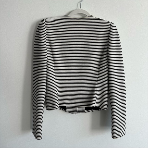 BCBGMaxazria ‘Hendrix’ Black + White Striped Blazer Jacket Size Medium - Picture 3 of 9
